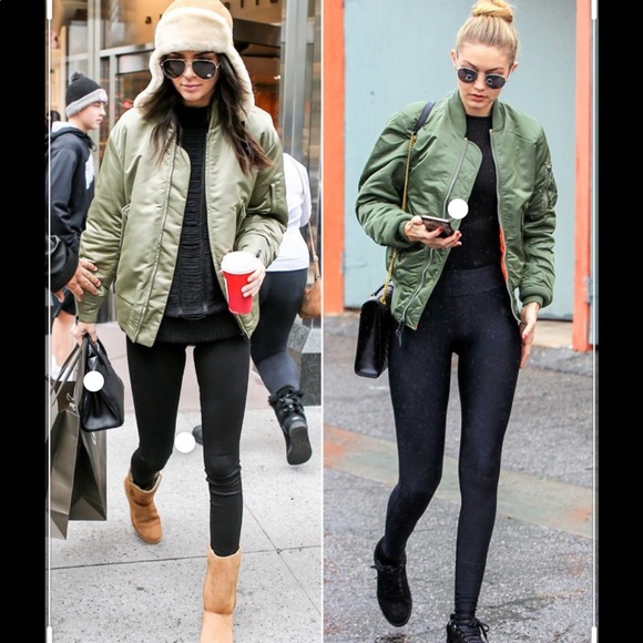 💃🏻SOLD OUT The Bella Bomber Olive Green - Picture 3 of 7